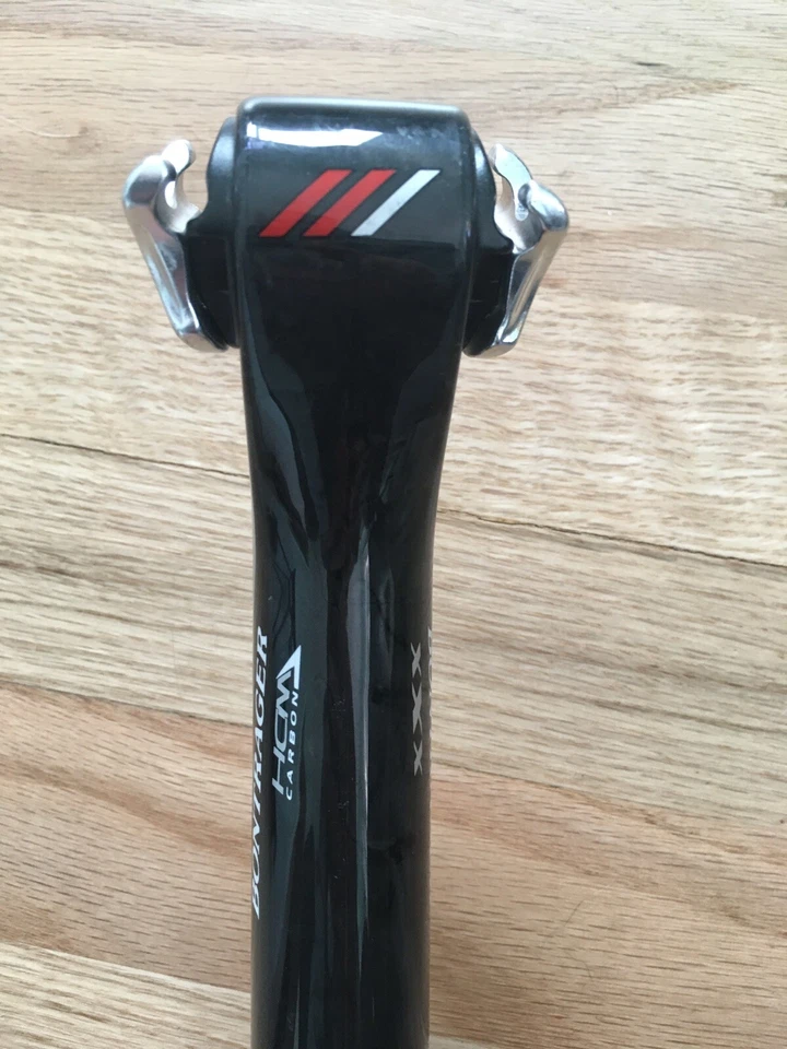 Tija de sillín de carbono Bontrager XXX 30,8 x 400 mm 20 mm luz de retroceso rxl bicicleta de carretera Foto 3 de 4