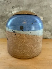 VTG BRYON TEMPLE  Studio Art Pottery Storage Jar with Lid - Maker's Mark - 1970s