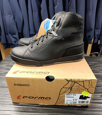 MOTORRADSCHUHE FORM MODELL SWIFT DRY FARBE YAMAHA BLACK GR 44 FORU17W