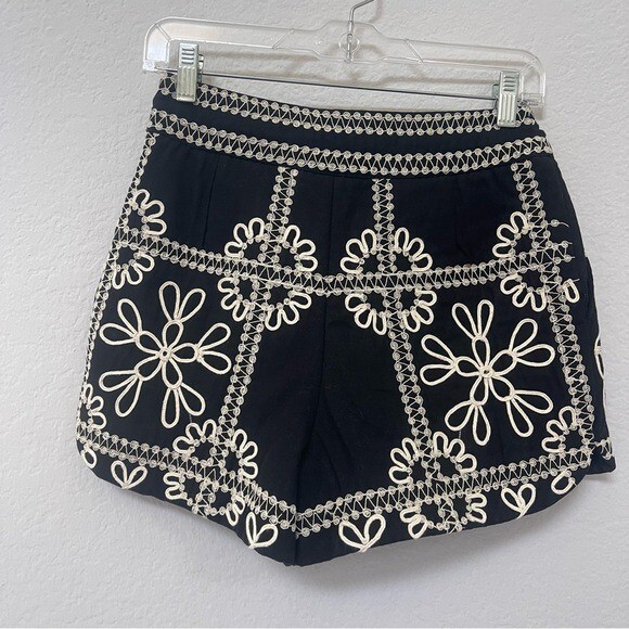 【仏ブランドSézane 未着用】CARMEN SHORTS diptyque付 Carmen Shorts - Nausica Floral Print - Organic cotton