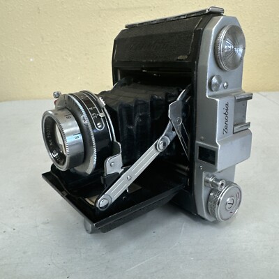 Daiichi Zenobia 120 Roll Film 4.5x6 Camera with Hesper 7.5cm f/3.5
