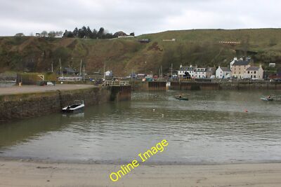 Photo 12x8 Stonehaven harbour on a miserable Easter Saturday 2012  c2012