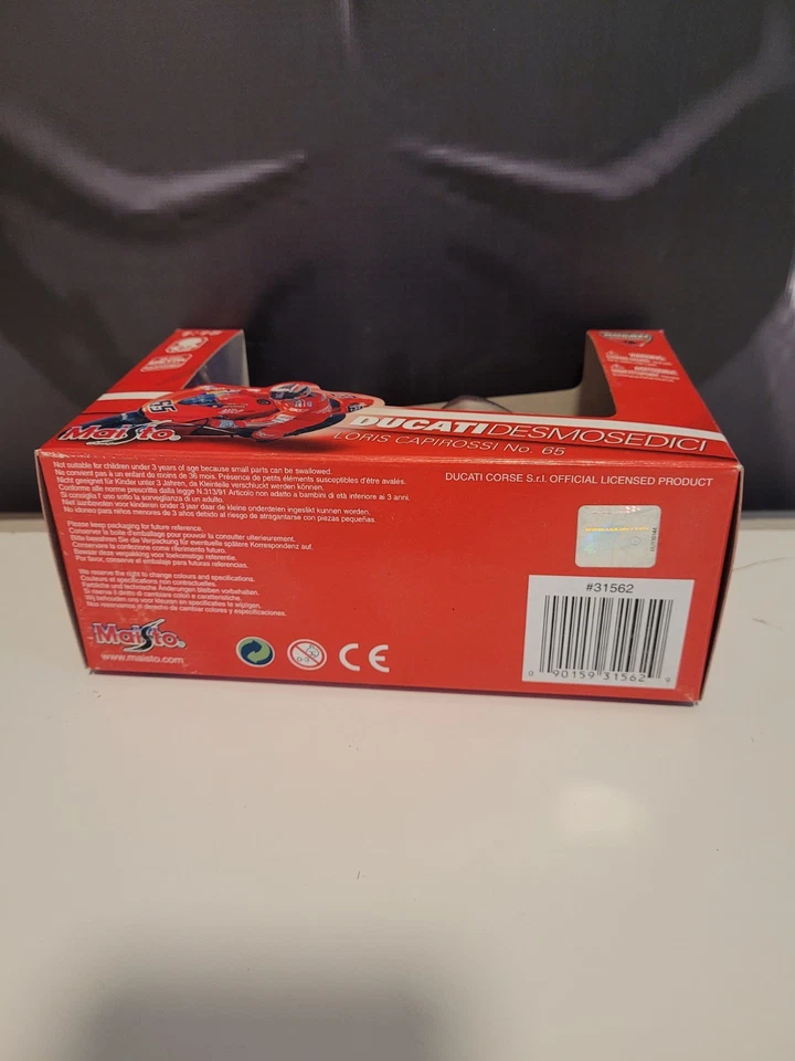 Maisto 1:18 Ducati Corse Ducati Desmosedici Loris Capirossi #65 Diecast Foto 4 de 4