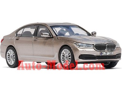 1:43 Paragon Models 2016 BMW 7 Series 750Li Cashmir Silver M. Dealer Edition