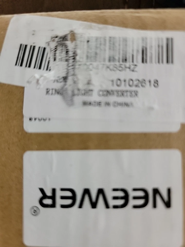 Adaptador conversor de luz anel ajustável NEEWER para suporte de luz de lâmpada anel - Imagem 3 de 4