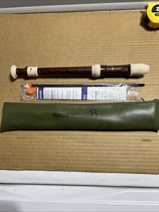 Yamaha YRS-312 B II Soprano Recorder With Case. Wood Grain Very Good