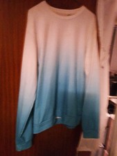 Two Toned Longed Sleeved Top 