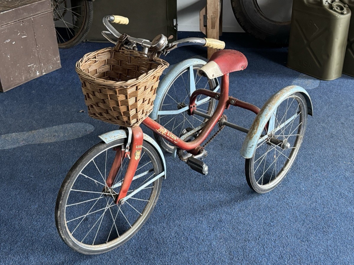 Raleigh Lion Children's Trike 1940s Solid UK