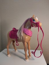 Caballo Barbie bailando y musical. Altura 11 pulgadas, longitud 11 pulgadas.