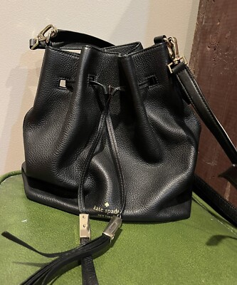 Kate Spade Black Soft Pebbled Leather Bucket Bag medium Sz  display picture 1