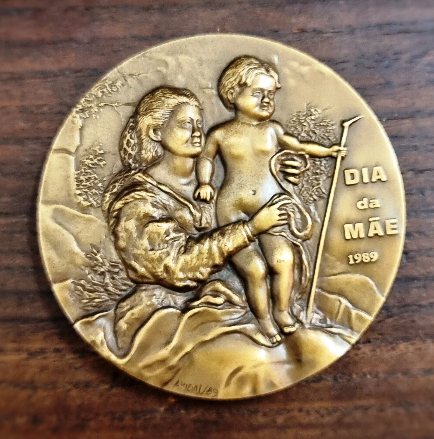MEDALLA DE BRONCE ARTÍSTICO / DÍA DE LA MADRE