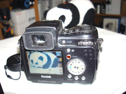 Kodak EasyShare DX7590 Black 5.0MP Digital Camera w/ 10x Zoom - Picture 2 of 12