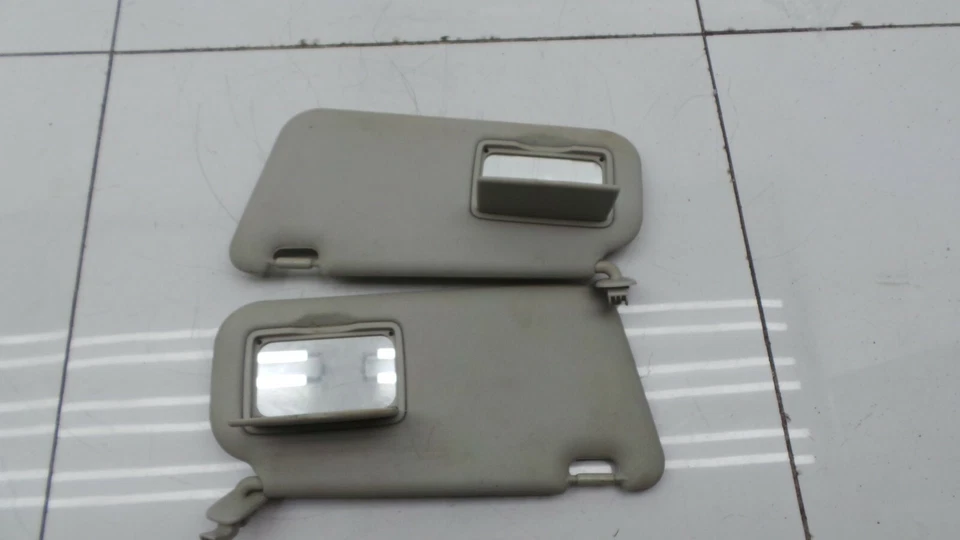 Par de parasoles conductor y pasajero Mazda 2 Sport MK2 2004-2009 Foto 2 de 4