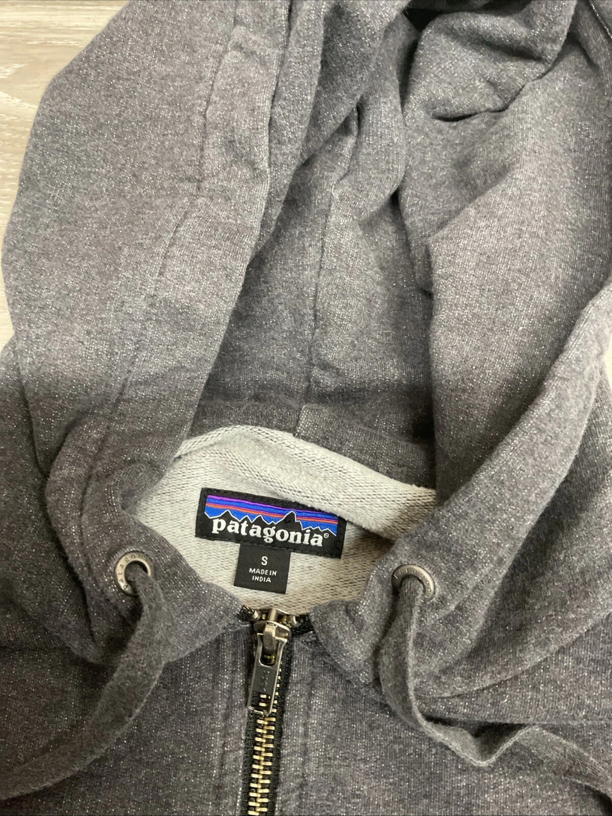 patagonia full zip great pacific iron works hoodie