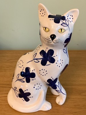 Vintage Keramik Katze - blau & weiß Blumenmuster