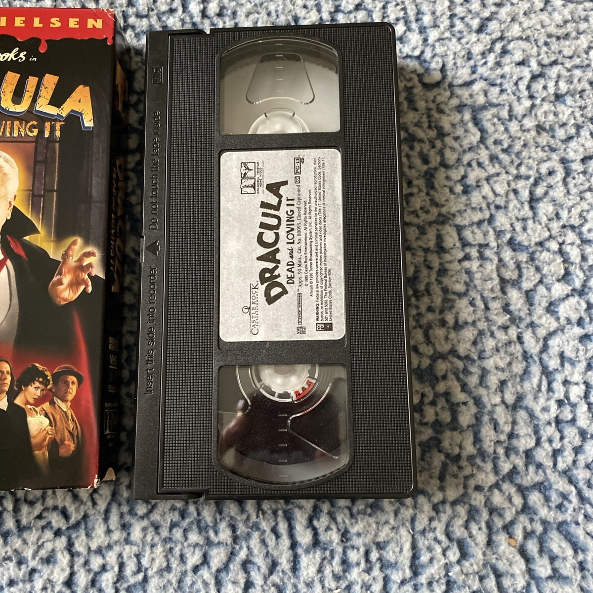 Dracula Dead and Loving It VHS 1996 Leslie Nielsen Mel Brooks
