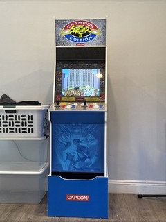 Arcade1up STREET FIGHTER 2 BIG BLUE with riser