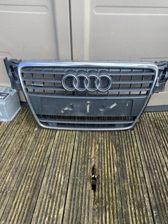 Audi A4 Front Grill 2009