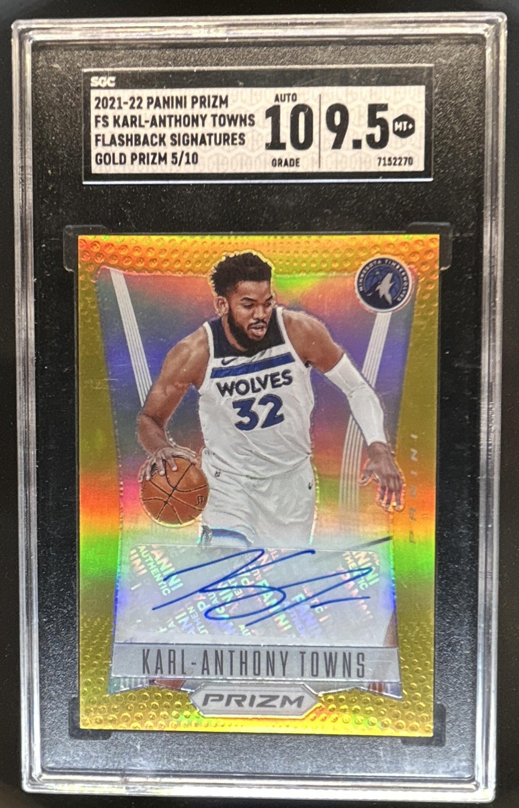 2021-22 Prizm Karl-Anthony Towns Flashback Prizm Gold Auto #/10 SGC 9.5 10