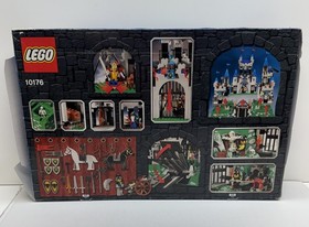 10176 Lego Knight's Kingdom Royal Castle, Complete w/ Box, Instructions, 2006