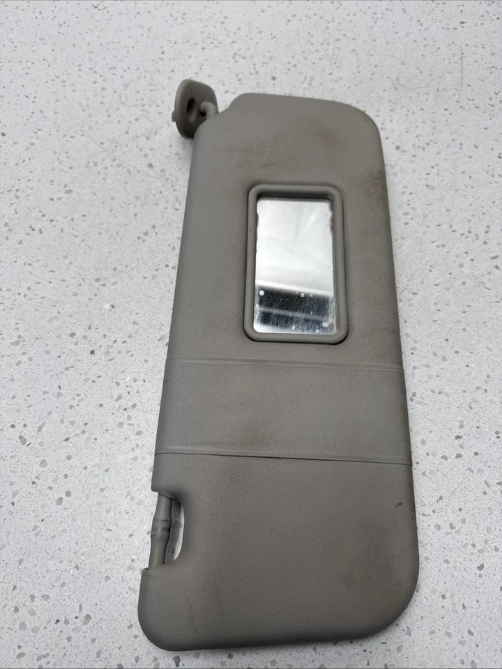 2003 Toyota Corolla FRONT LEFT & RIGHT SUN VISOR PAIR OEM Foto 4 de 4