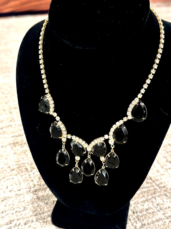 JULIANA DELIZZA & ELSTER BLACK TEARDROP CRYSTAL CHATONS 16" CASCADING NECKLACE - Image 3 of 4