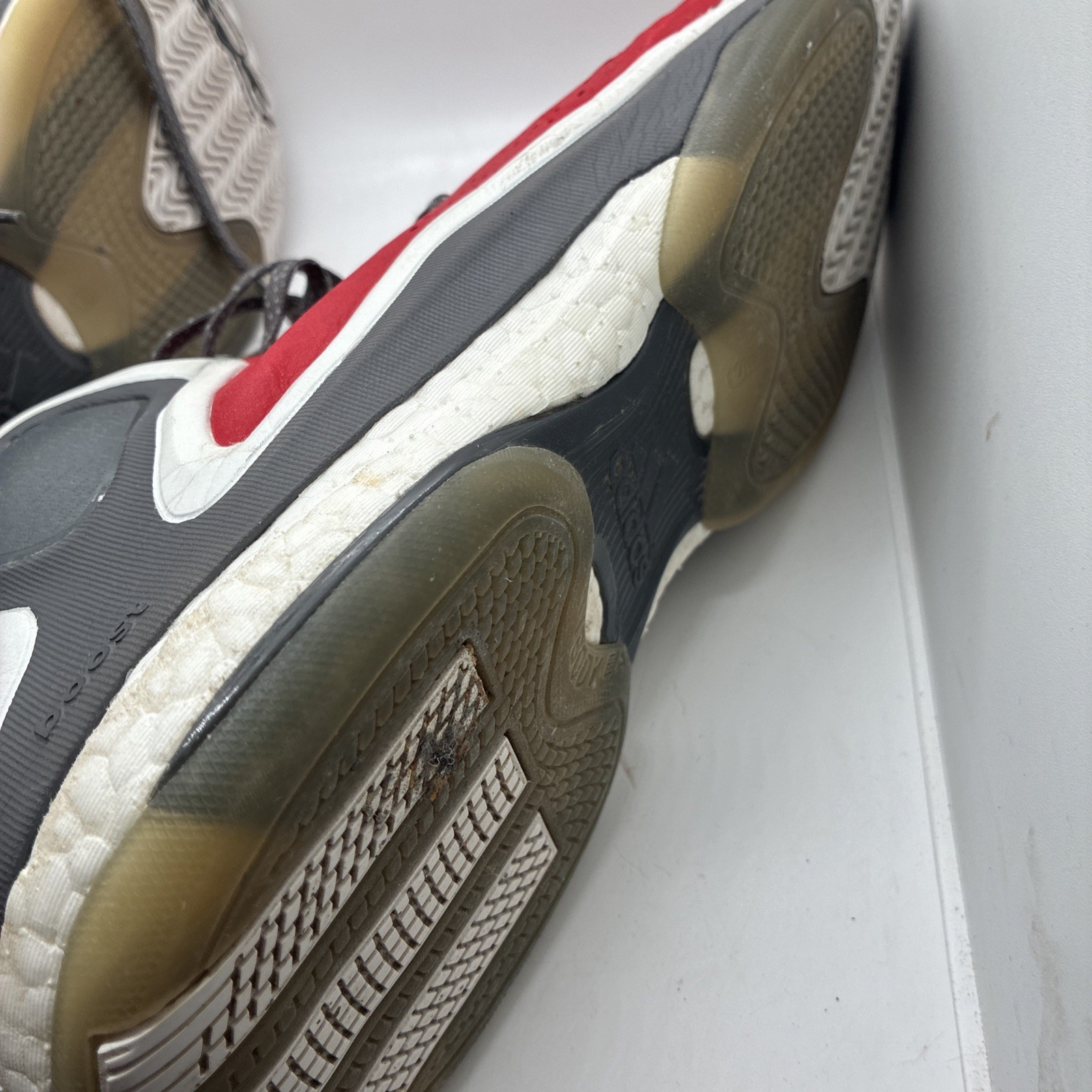 Size 12 - Adidas Rose 🌹 5 Men’s Basketball Shoes thumbnail 8