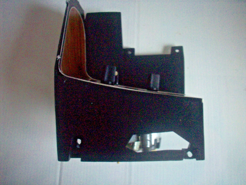 Dodge Challenger Plymouth Barracuda Rallye 1972-74 panel de interruptores Foto 2 de 4