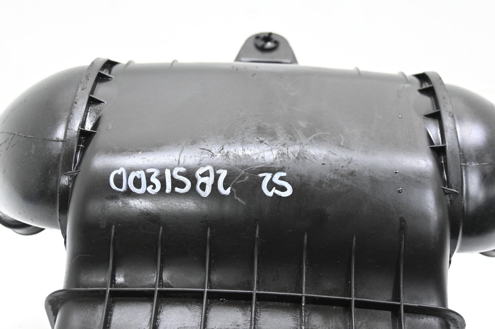 ⭐ 03-07 Maserati Quattroporte 4.2l Engine Air Intake Cleaner Box Housing 35k Oem