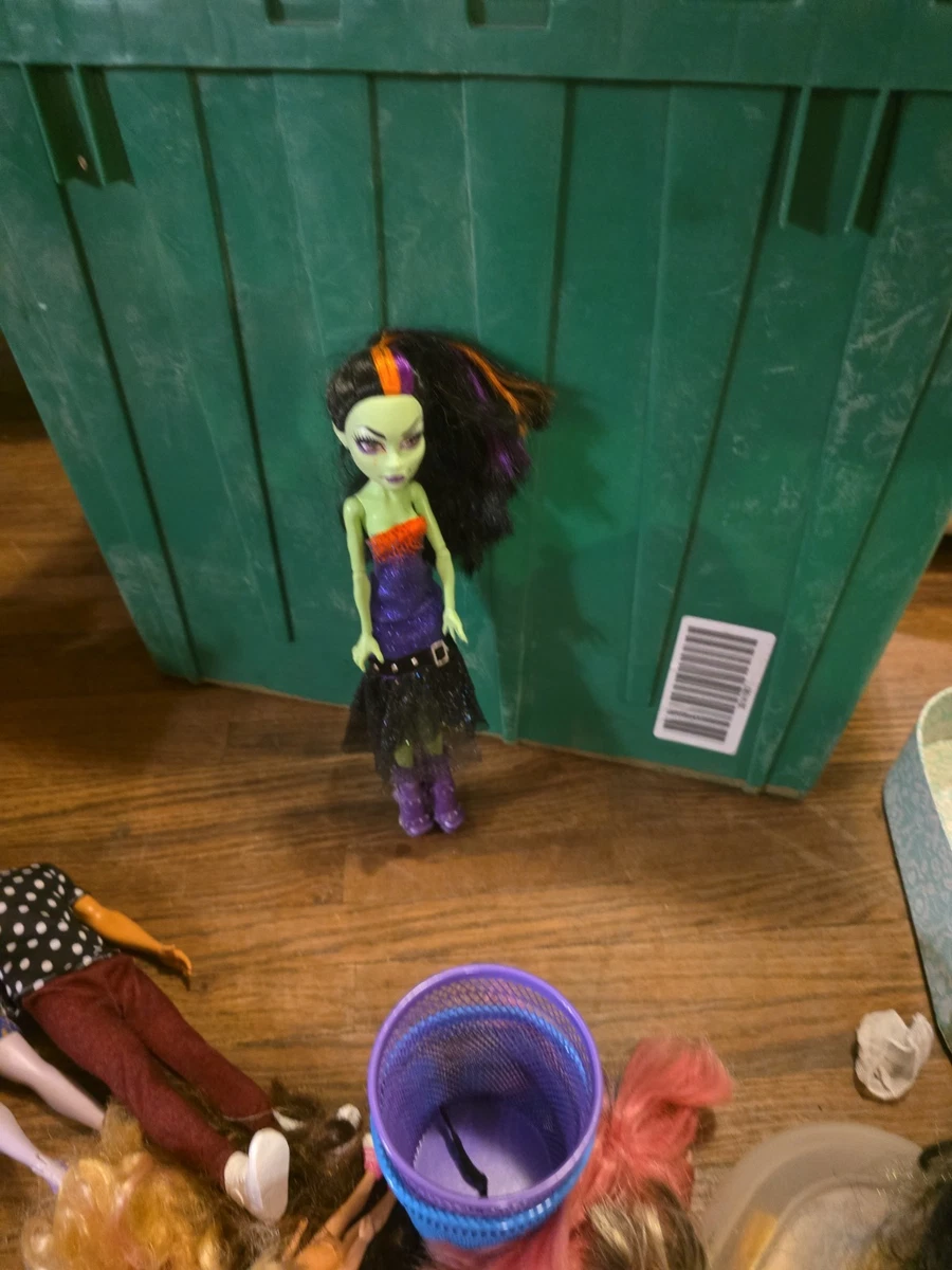 Preços baixos em Mattel Casta Fierce Boneca Monster High Bonecas e
