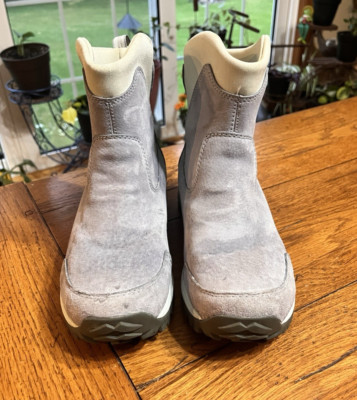 WOMENS MERRELL BOOTS TUNDRA POLARTEC THINSULATE WATERPROOF OUTDOOR HIKING 8.5