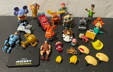 KIDS ACTION FIGURE MIXED SERIES LOT OF FIGURES & PARTS AS SHOWN AS IS LOT #13