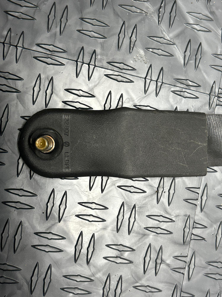 Ford GT 1999-2004 Front Left Seat belt
