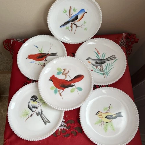 Set Of 6 Vintage Westmoreland Milk Glass Plates With Handpainted Birds