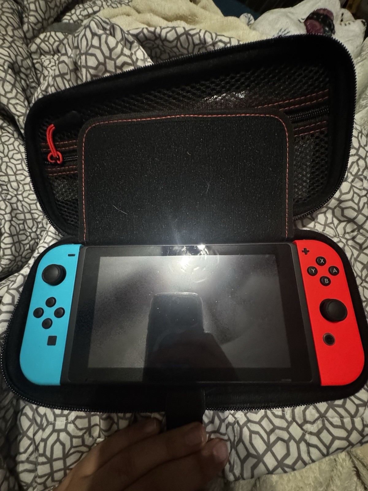 Nintendo Switch HAC-001 Console Red & Blue Joy-Con Mario Carrying Case Wi-Fi