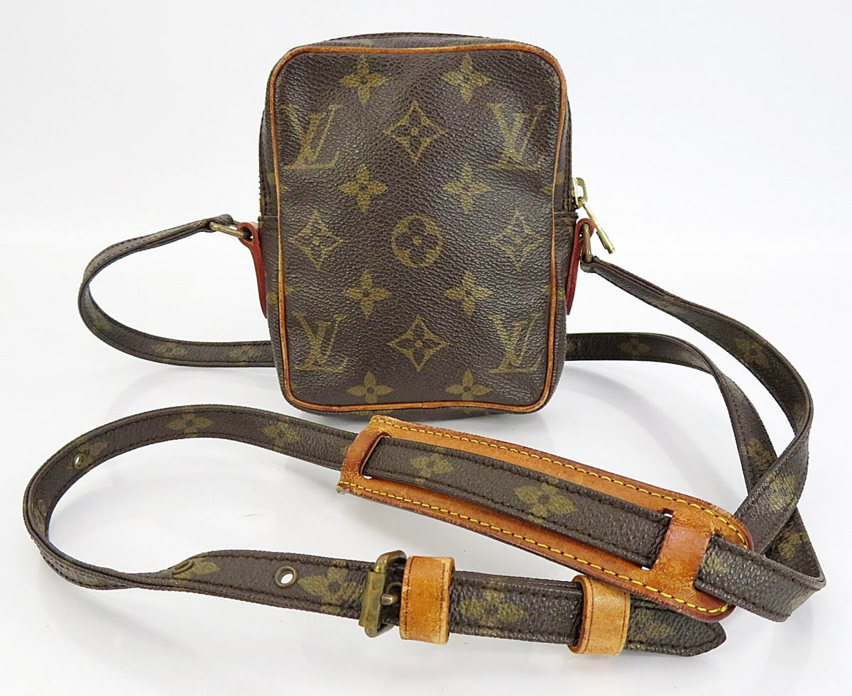 Auth Vint LOUIS VUITTON Monogram Danube Mini Crossbody Shoulder