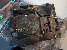 Gigabyte B550 Gaming x V2 AMD AM4 ATX Mainboard 4x DIMM