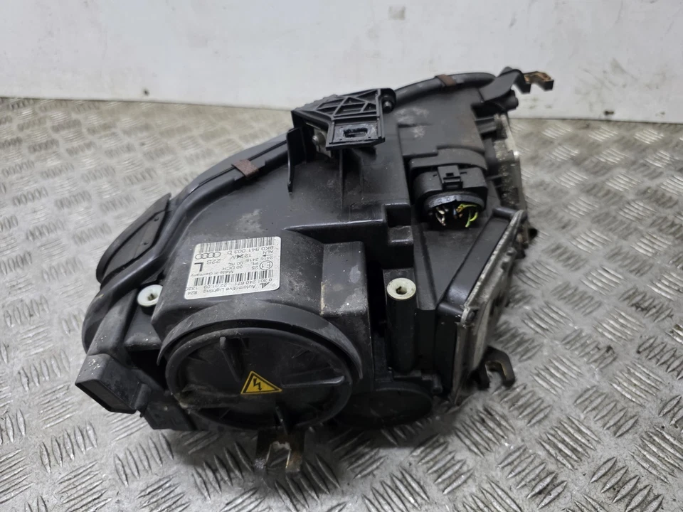 Faro xenón (n/s) 8K0941003D Audi A4 Mk4 Tdi S Line 4 puertas berlina 2008-2015 Foto 4 de 4