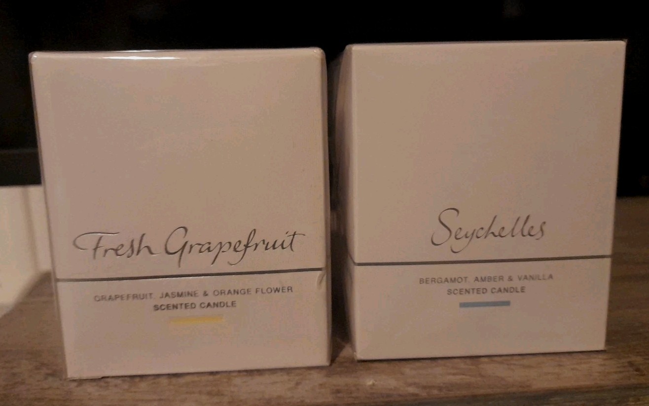 New Pair Of The White Company Fresh Grapefruit Scented Candle & Seychelles 140g