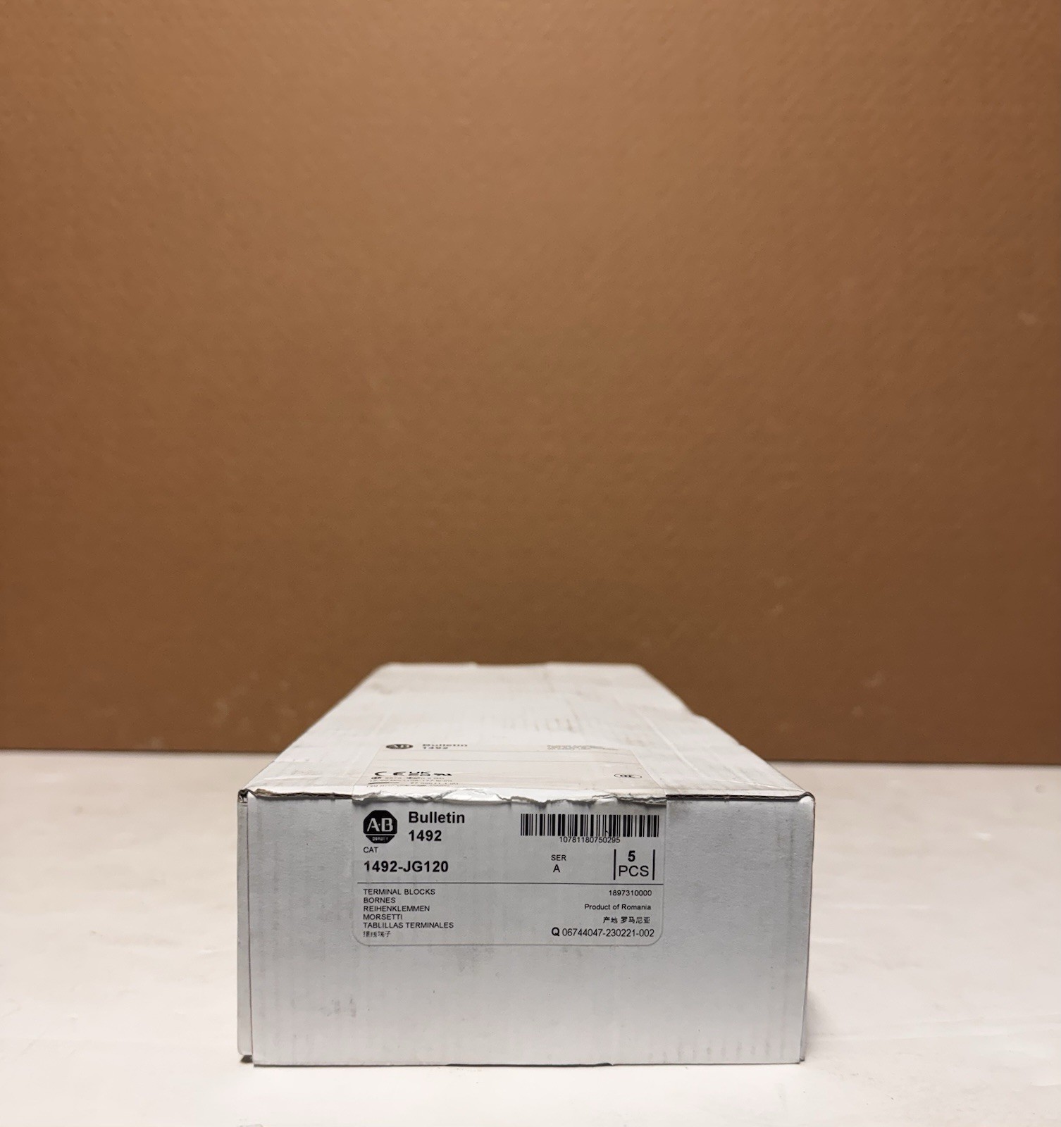 New Allen Bradley 1492-JG120 Terminal blocks 1492JG120