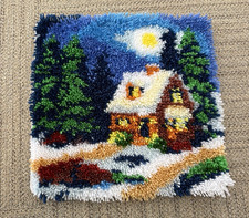 Latch Hook pillow 17x17&rdquo; Complete Finished Winter house Christmas Snow