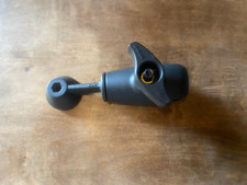   RAM Mounts -RAM-VB-D-110-2U 6" Single Arm with Swivel Socket D Size -Used