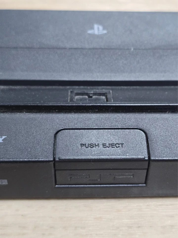 SONY PSP-S400 For PSP 2000 / 3000 Cradle - Image 3 of 4