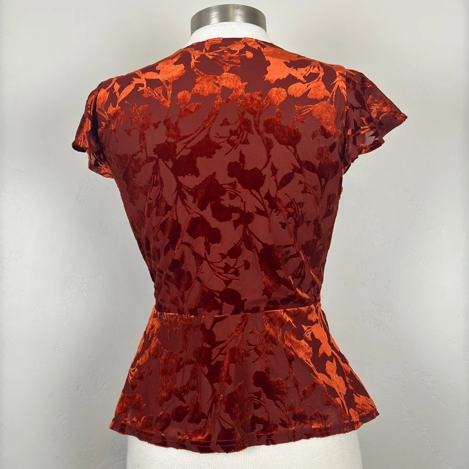 Top Banana Republic para mujer S Whimsigoth romántico terciopelo quemado envolvente aleteo Foto 2 de 4