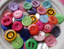 LOT OF 50 MULTICOLORS 7/8th INCH 2 hole BUTTONS, NEW 11