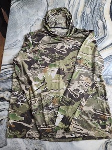 Mens Under Armour Thread Born Heatgear Hooded Long Sleeve Shirt XXL