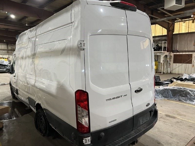 Ford Transit 2015-2019 motor refrigerante reserva fabricante de equipos originales BK2Z8A080B Foto 4 de 4