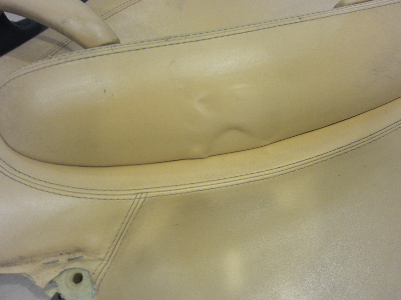 Ferrari 360 Modena-Spider. RH Door Inner Panel.Beige. Part# 65007505
