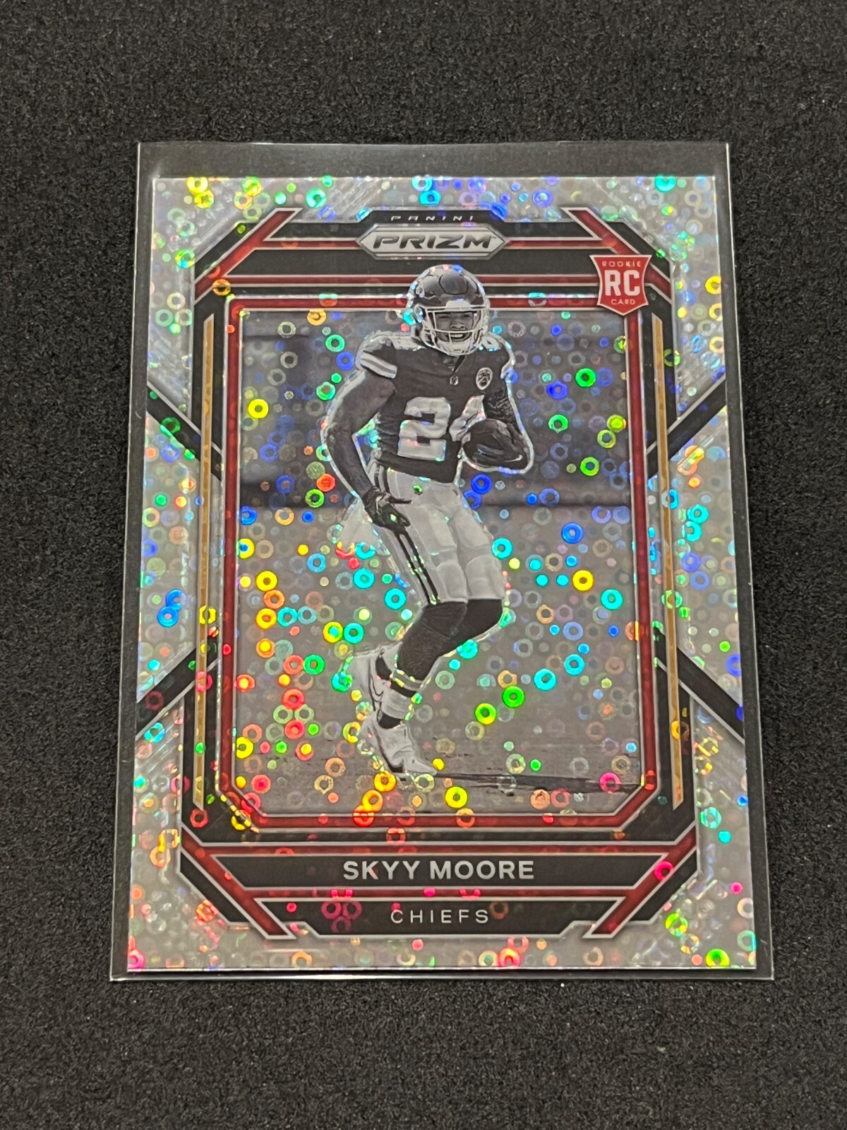 2022 Panini Prizm Football Skyy Moore Rookie Variation No Huddle #331 - Chiefs