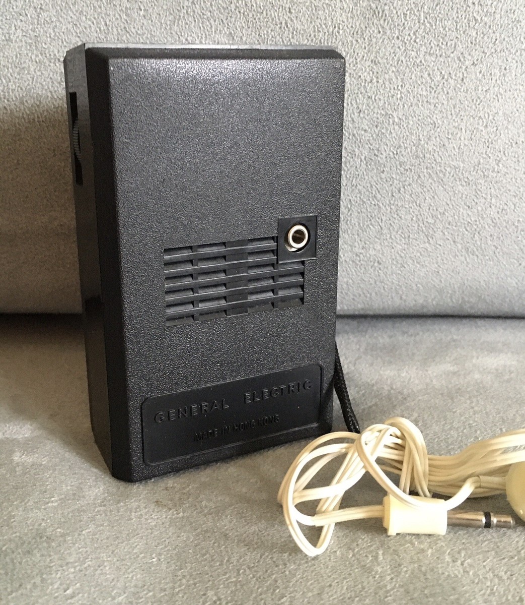 Vintage GE GENERAL ELECTRIC TRANSISTOR RADIO P-2790 with box Vintage GE GENERAL ELECTRIC TRANSISTOR RADIO P-2790 with box